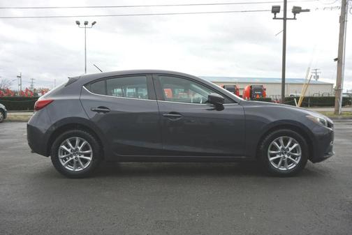 2016 Mazda Mazda3 i Sport