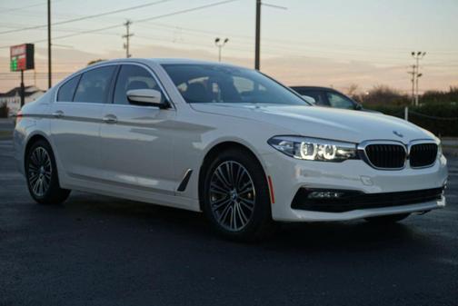2018 BMW 530 530i Sedan 4D