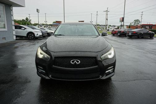 Black 2016 INFINITI Q50 3.0T Premium