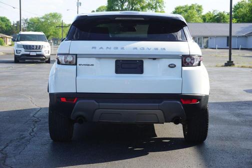White 2015 Land Rover Range Rover Evoque Pure Plus
