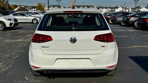 2015 Volkswagen Golf Auto TSI SE