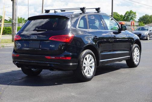 Black 2013 Audi Q5 2.0T Premium