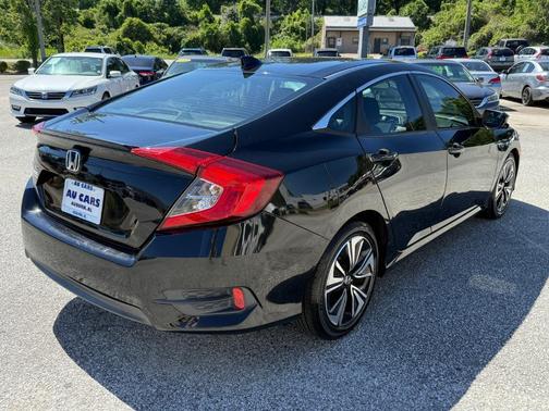Black 2017 Honda Civic EX-T