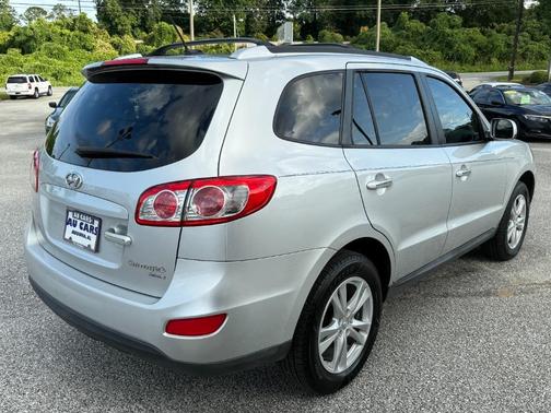 Moonstone Silver 2011 Hyundai SANTA FE Limited
