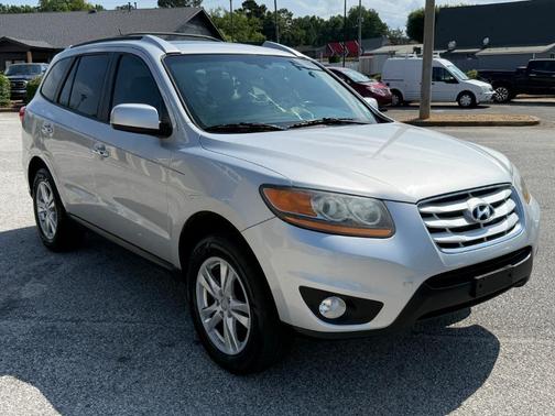 Moonstone Silver 2011 Hyundai SANTA FE Limited