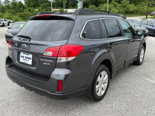 2011 Subaru Outback 3.6 R Limited