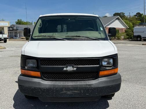2006 Chevrolet Express 2500 Base