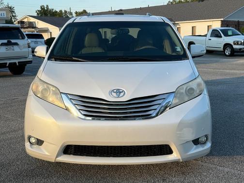 2013 Toyota Sienna Limited