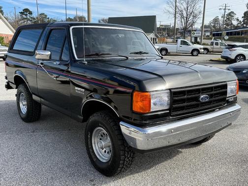 1987 Ford Bronco Eddie Bauer 4X4
