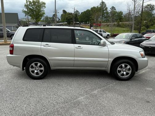 2006 Toyota Highlander Base