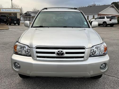 2006 Toyota Highlander Base