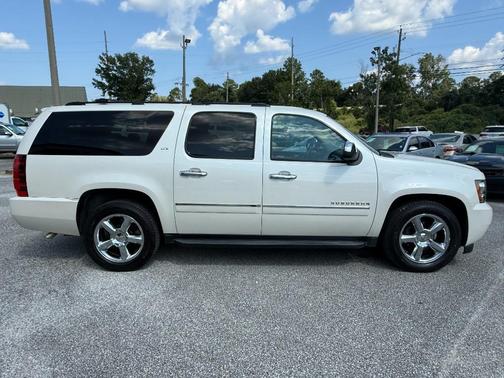 2014 Chevrolet Suburban 1500 LTZ