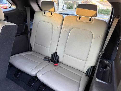 2018 Hyundai SANTA FE SE Ultimate