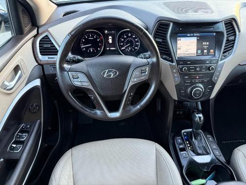 2018 Hyundai SANTA FE SE Ultimate