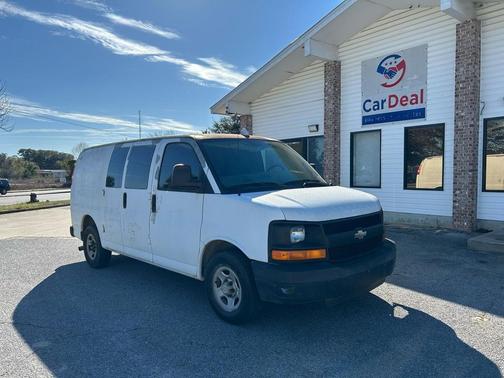 2005 Chevrolet Express 1500 Base
