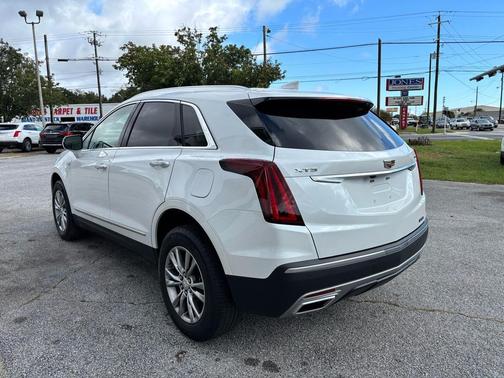 2023 Cadillac XT5 Premium Luxury