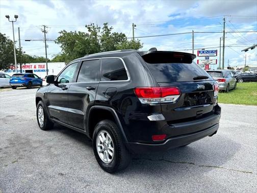 2020 Jeep Grand Cherokee Laredo