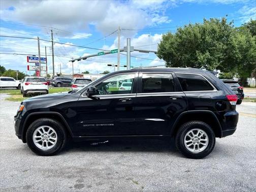 2020 Jeep Grand Cherokee Laredo