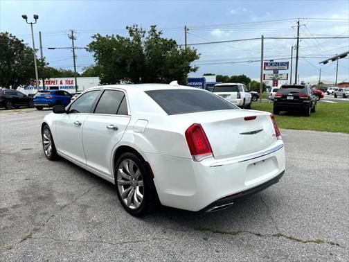 2016 Chrysler 300C Base