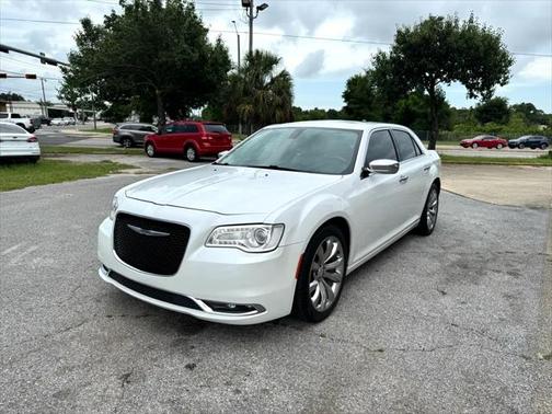 2016 Chrysler 300C Base