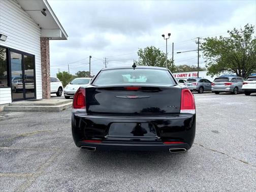 2022 Chrysler 300 S