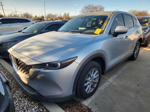 2022 Mazda CX-5 2.5 S Preferred Package