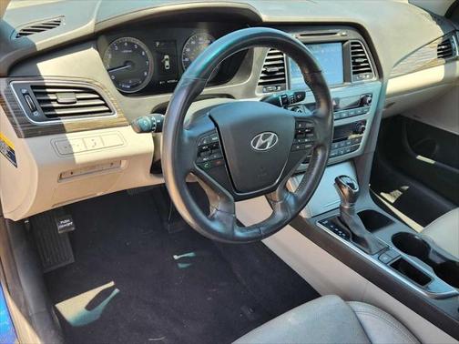 2015 Hyundai SONATA Limited