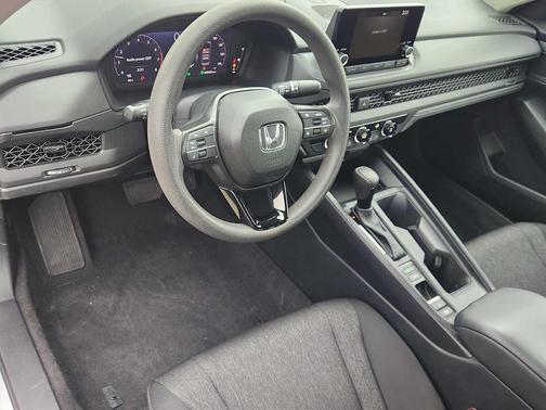 2024 Honda Accord LX 1.5T