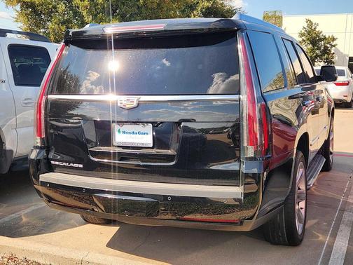 2016 Cadillac Escalade Luxury