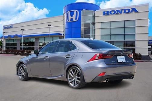 2015 Lexus IS 250 Crafted Line