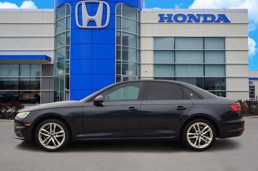 2017 Audi A4 Season of Audi ultra Premium
