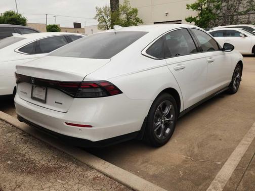 2023 Honda Accord Hybrid EX-L