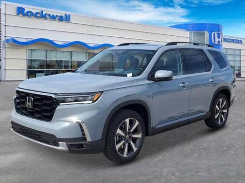 2025 Honda Pilot Touring 8-Passenger