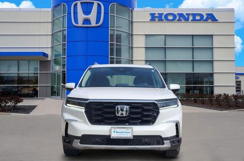 2024 Honda Pilot Touring 8-Passenger