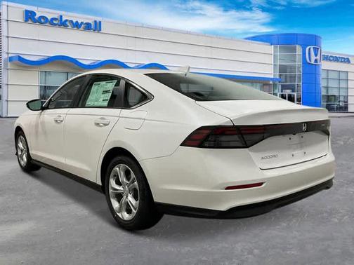 2025 Honda Accord LX 1.5T