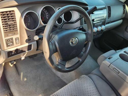 2011 Toyota Tundra Grade