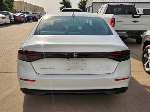 2024 Honda Accord LX 1.5T
