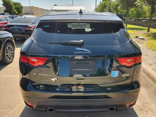 2019 Jaguar F-PACE 25t Premium