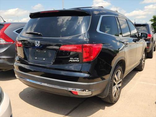 2017 Honda Pilot Elite