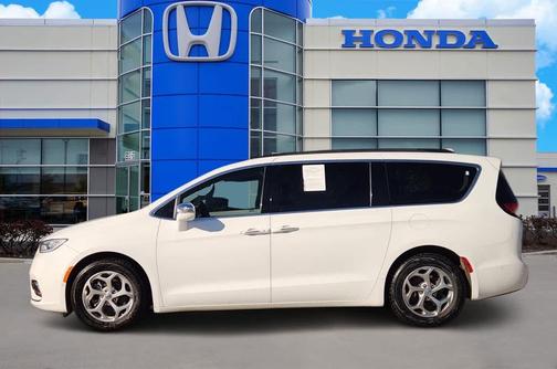 2022 Chrysler Pacifica Limited