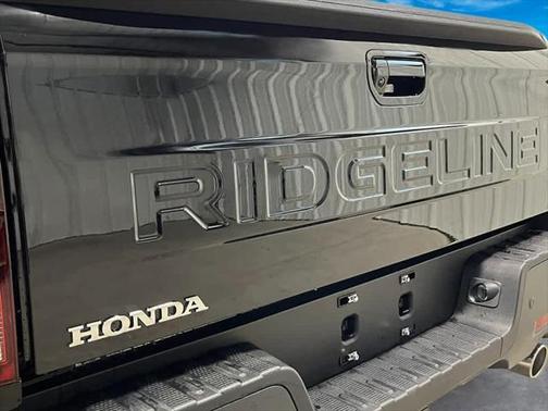 2025 Honda Ridgeline Black