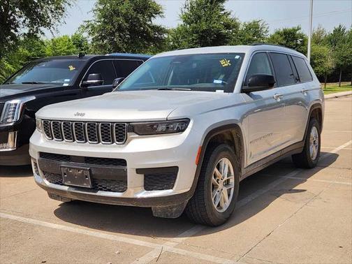 2022 Jeep Grand Cherokee L Laredo