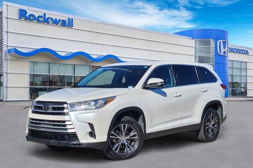 2019 Toyota Highlander LE