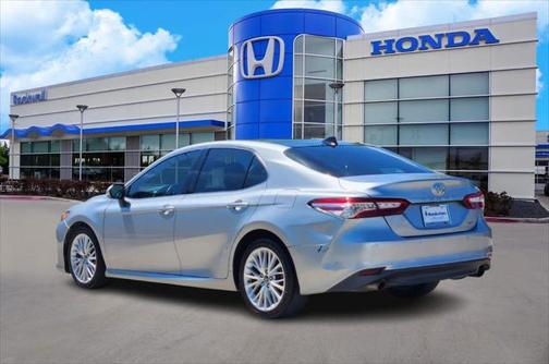 2018 Toyota Camry XLE