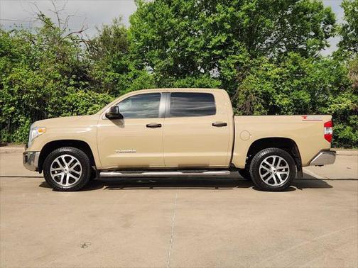 2017 Toyota Tundra SR5