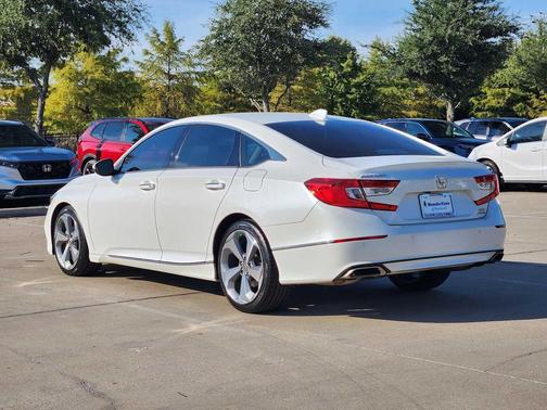 2018 Honda Accord Touring 2.0T