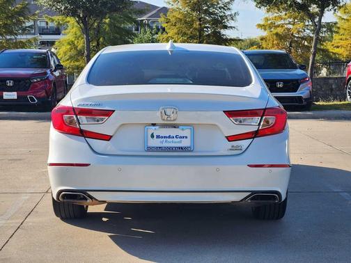 2018 Honda Accord Touring 2.0T