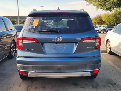 2020 Honda Pilot Touring 8-Passenger