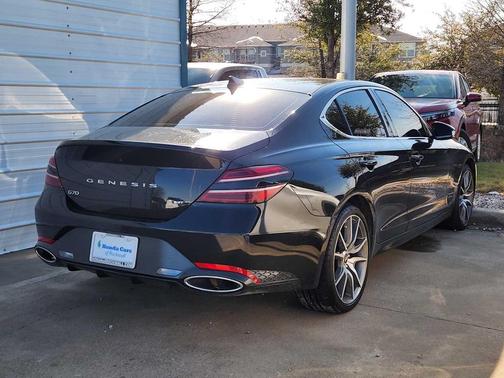 2022 Genesis G70 3.3T RWD