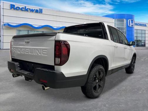 2025 Honda Ridgeline Black